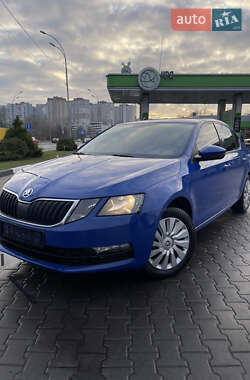 Лифтбек Skoda Octavia 2018 в Киеве
