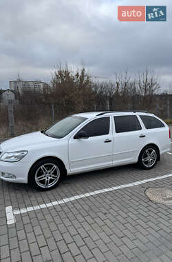 Універсал Skoda Octavia 2011 в Луцьку