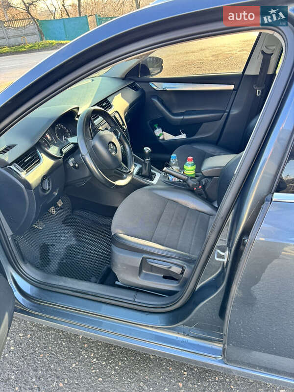 Универсал Skoda Octavia 2015 в Звенигородке фото 11 Универсал Skoda Octavia 2015 в Звенигородке