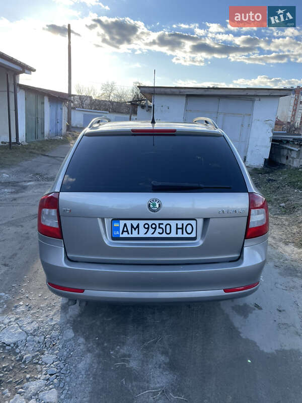 Универсал Skoda Octavia 2009 в Звягеле фото 6 Универсал Skoda Octavia 2009 в Звягеле