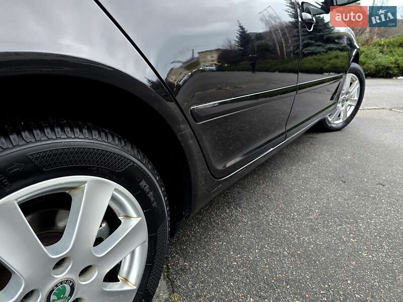 Лифтбек Skoda Octavia 2012 в Полтаве фото 29 Лифтбек Skoda Octavia 2012 в Полтаве