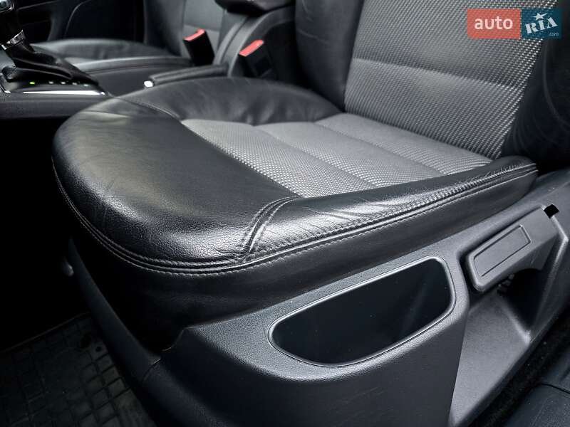 Лифтбек Skoda Octavia 2012 в Полтаве фото 126 Лифтбек Skoda Octavia 2012 в Полтаве