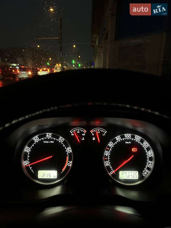 Лифтбек Skoda Octavia 2008 в Днепре