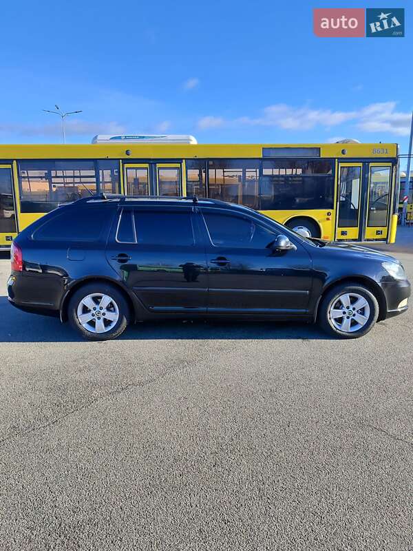 Универсал Skoda Octavia 2012 в Киеве