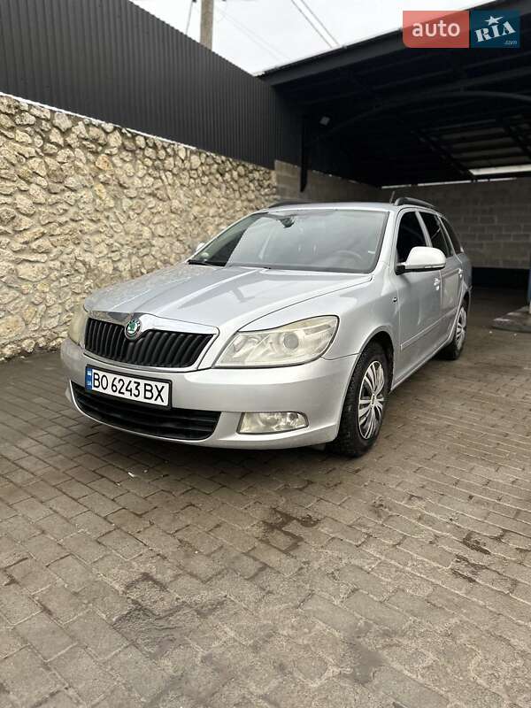 Skoda Octavia 2011