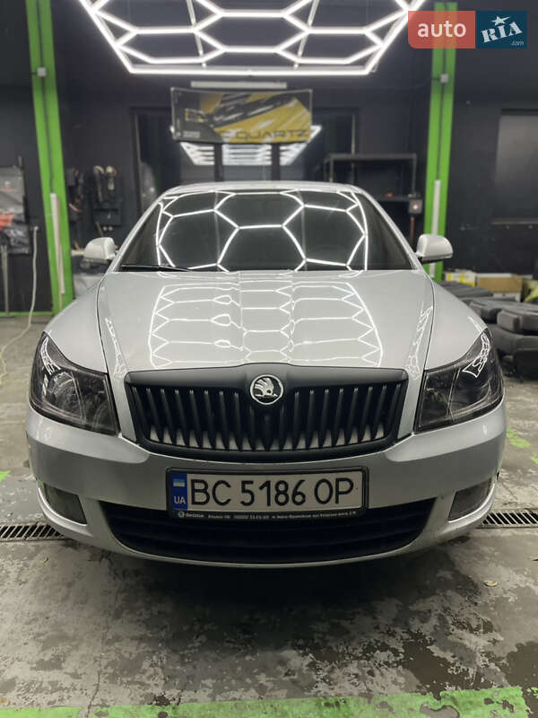 Skoda Octavia 2010 Skoda Octavia 2010