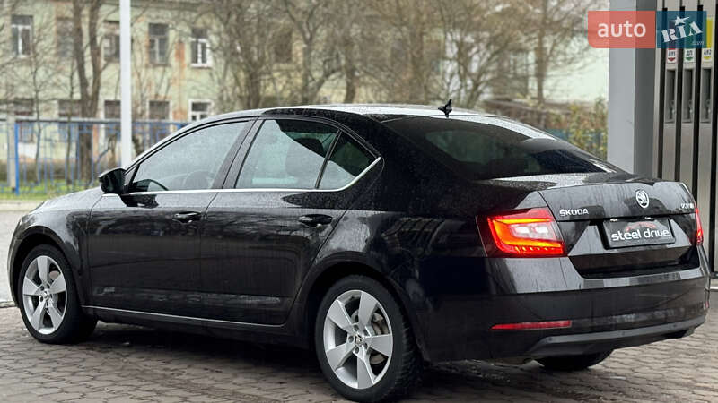 Лифтбек Skoda Octavia 2019 в Николаеве