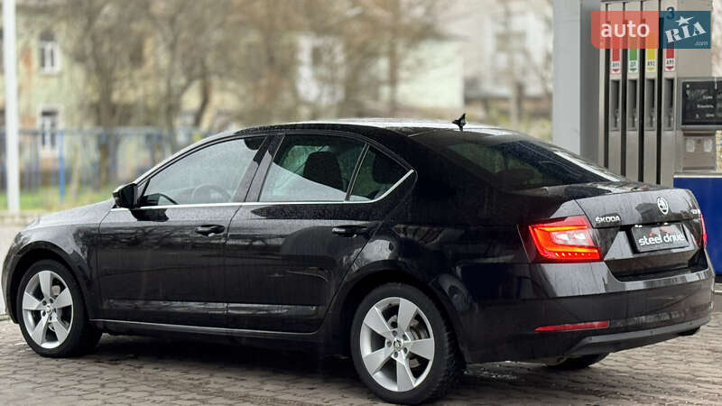 Лифтбек Skoda Octavia 2019 в Николаеве