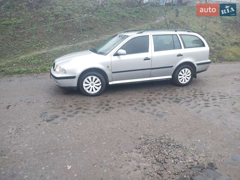 Skoda Octavia 1998 Skoda Octavia 1998