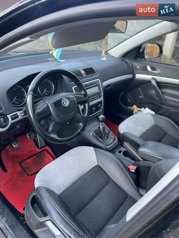 Универсал Skoda Octavia 2011 в Львове