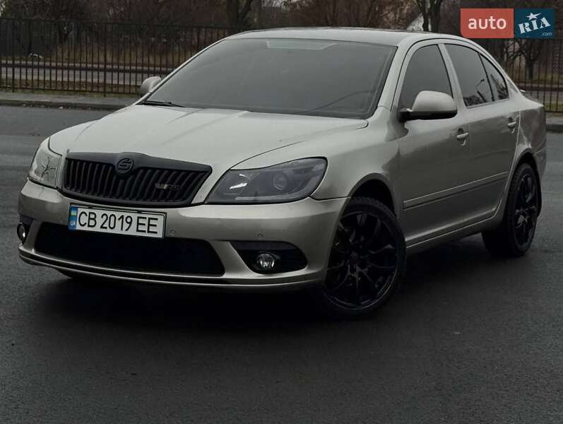 Лифтбек Skoda Octavia 2010 в Чернигове