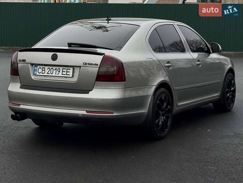 Лифтбек Skoda Octavia 2010 в Чернигове