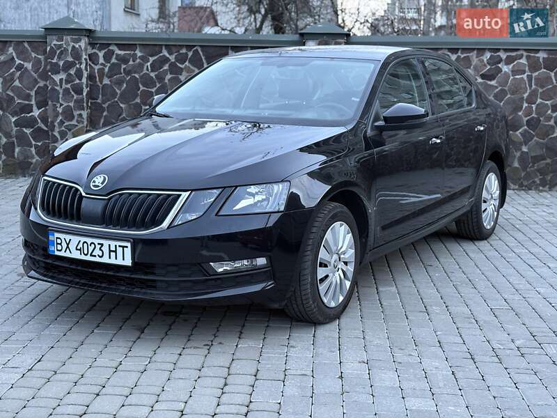 Лифтбек Skoda Octavia 2018 в Львове