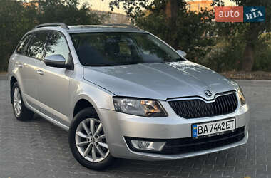 Универсал Skoda Octavia 2014 в Кропивницком