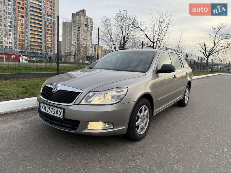 Skoda Octavia 2010 Skoda Octavia 2010