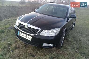 Универсал Skoda Octavia 2012 в Золочеве