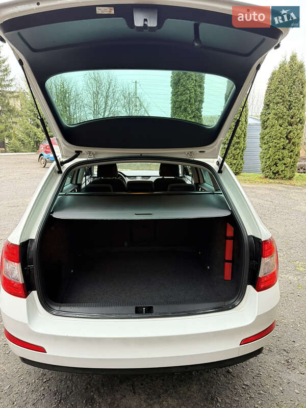 Універсал Skoda Octavia 2014 в Великій Багачці