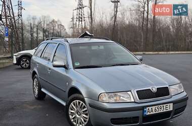 Универсал Skoda Octavia 2002 в Киеве