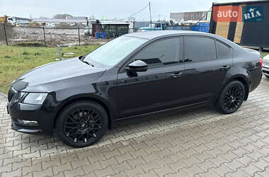 Лифтбек Skoda Octavia 2017 в Киеве