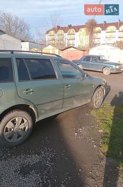 Универсал Skoda Octavia 2002 в Ужгороде