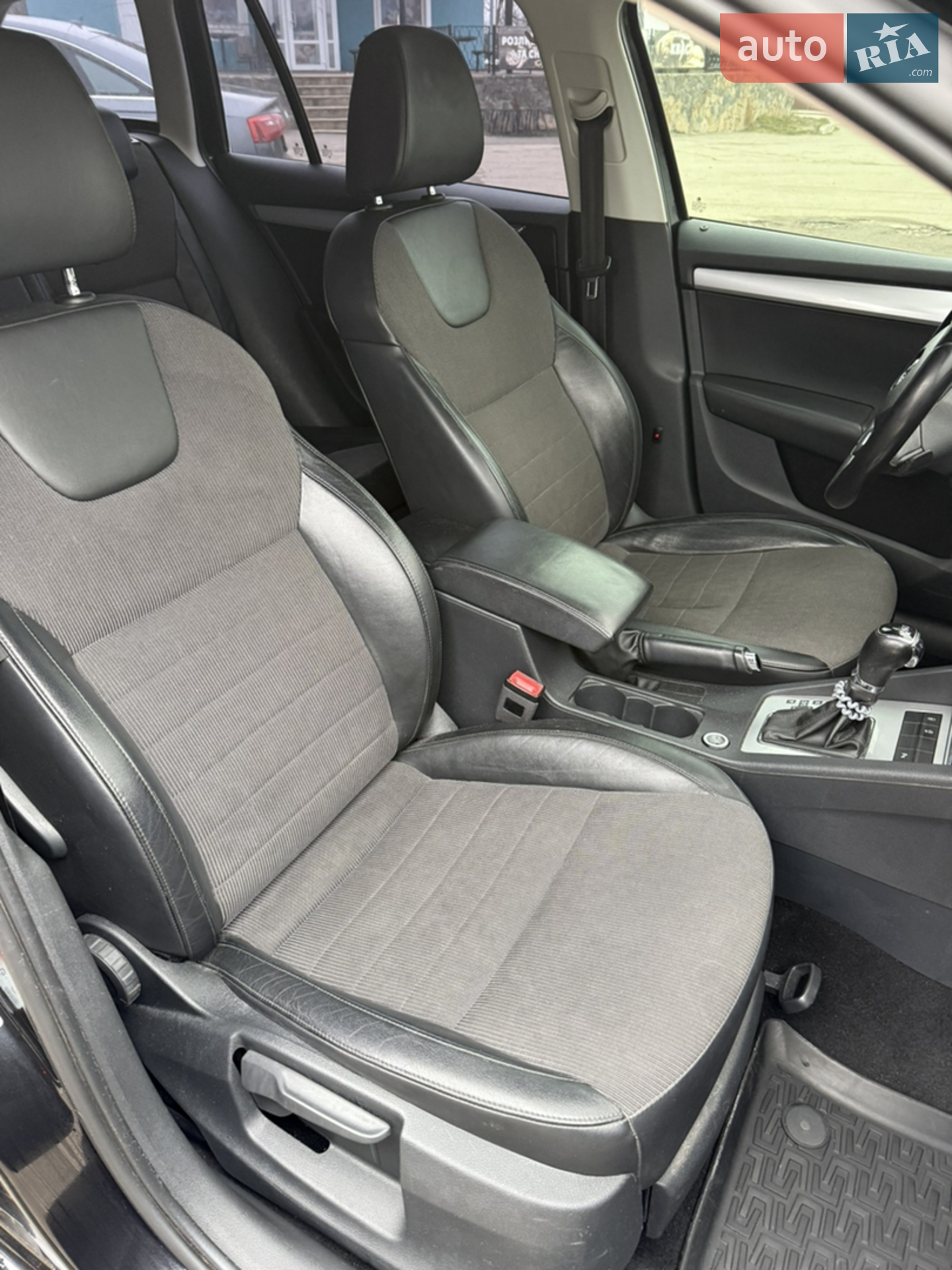 2013 Skoda Octavia - мініатюра 21