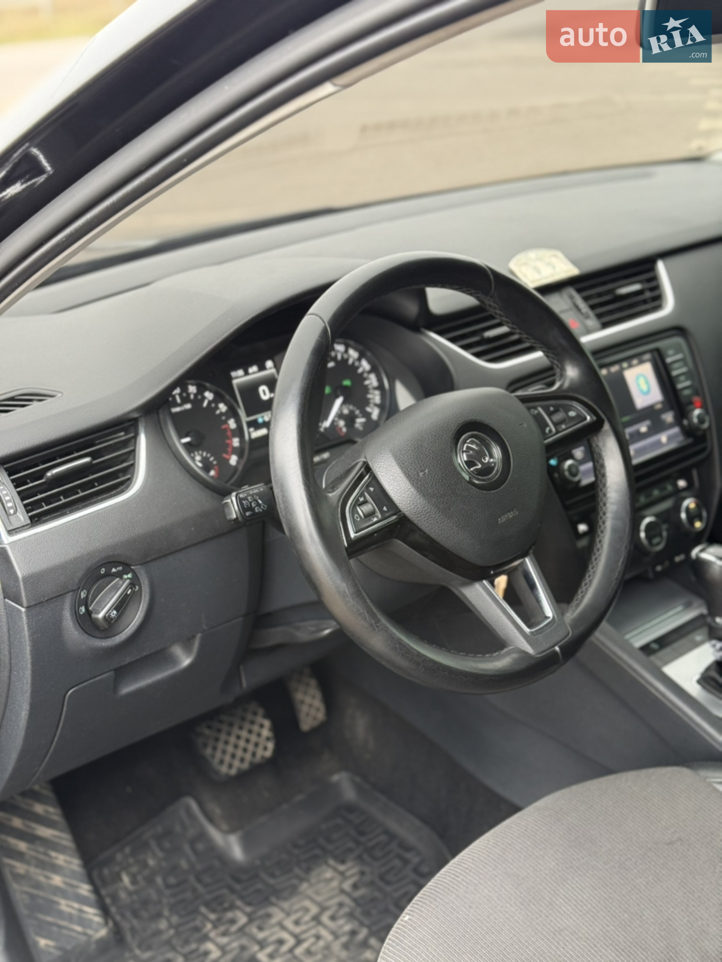 2013 Skoda Octavia - мініатюра 26