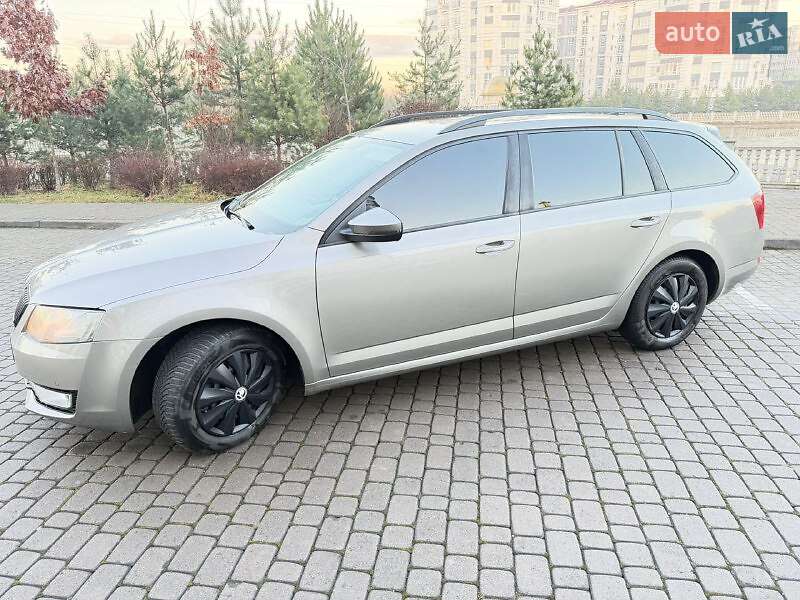 Універсал Skoda Octavia 2015 в Калуші