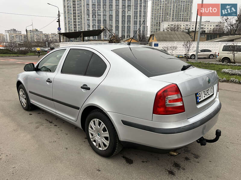 Лифтбек Skoda Octavia 2012 в Киеве
