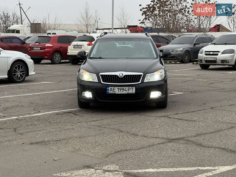 Універсал Skoda Octavia 2010 в Дніпрі фото 2 Універсал Skoda Octavia 2010 в Дніпрі
