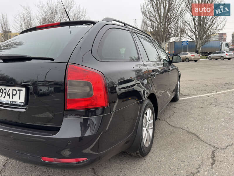 Універсал Skoda Octavia 2010 в Дніпрі фото 14 Універсал Skoda Octavia 2010 в Дніпрі