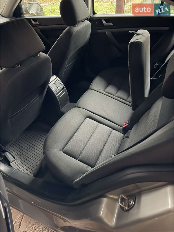 Ліфтбек Skoda Octavia 2007 в Києві фото 9 Ліфтбек Skoda Octavia 2007 в Києві