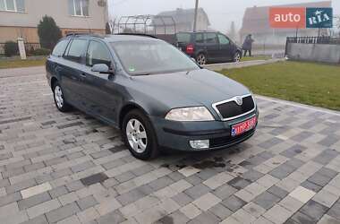 Универсал Skoda Octavia 2006 в Бучаче