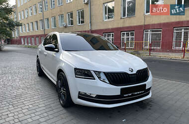 Лифтбек Skoda Octavia 2018 в Одессе