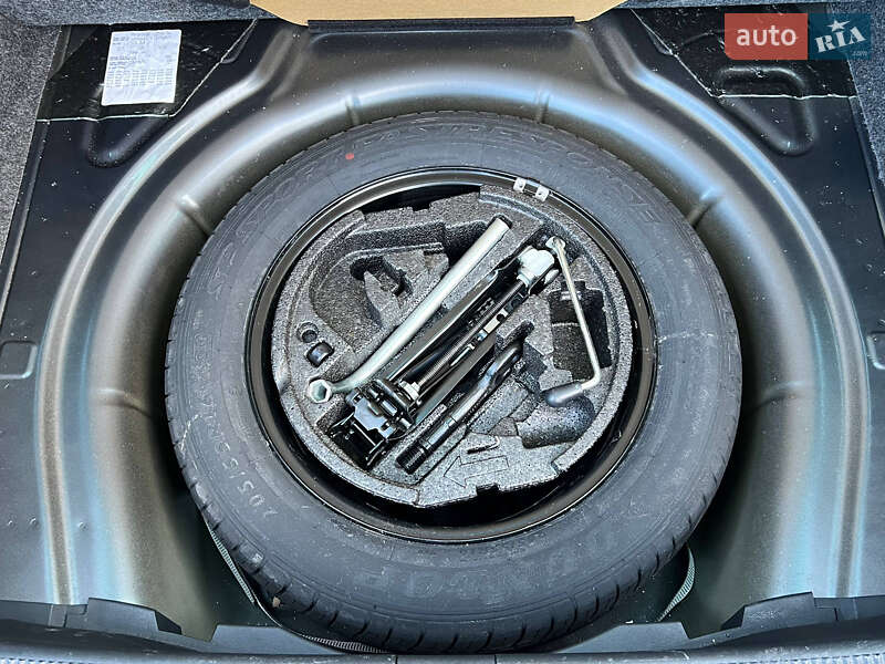 Універсал Skoda Octavia 2011 в Луцьку