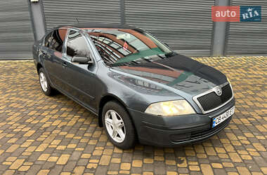 Лифтбек Skoda Octavia 2004 в Чернигове