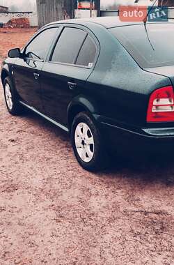 Лифтбек Skoda Octavia 2001 в Березному