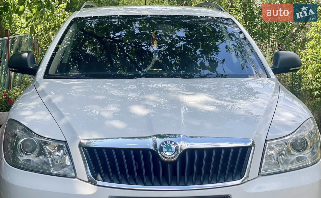 2012 Skoda Octavia - мініатюра 26