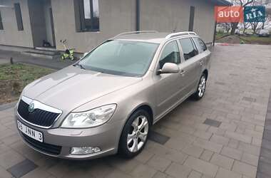 Универсал Skoda Octavia 2009 в Луцке