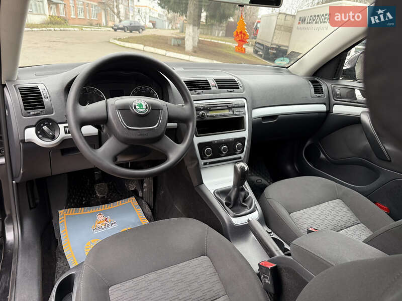 Лифтбек Skoda Octavia 2009 в Виннице