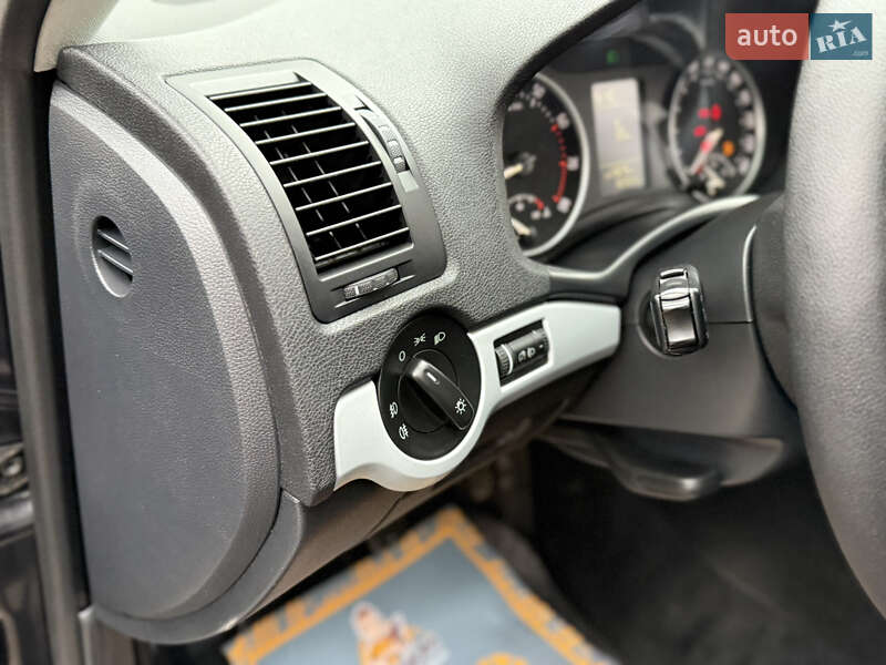 Лифтбек Skoda Octavia 2009 в Виннице