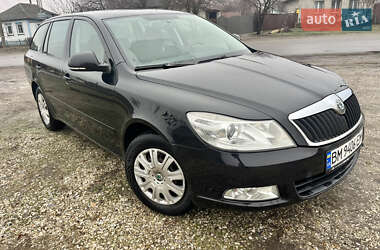 Универсал Skoda Octavia 2009 в Путивле