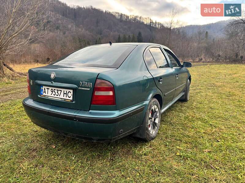 Ліфтбек Skoda Octavia 1999 в Косові