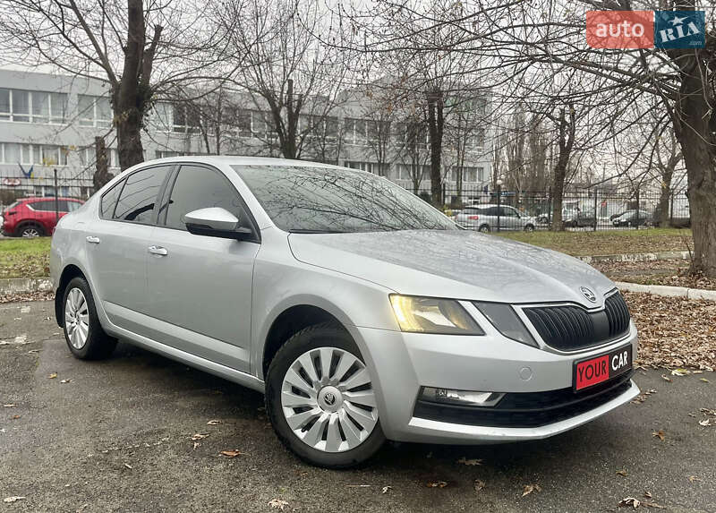 Лифтбек Skoda Octavia 2017 в Киеве