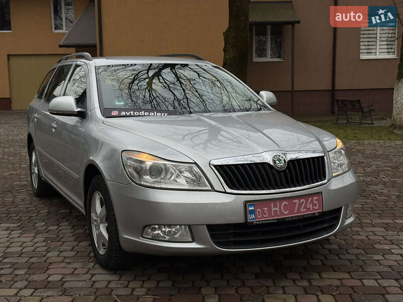 Универсал Skoda Octavia 2012 в Тячеве фото 2 Универсал Skoda Octavia 2012 в Тячеве