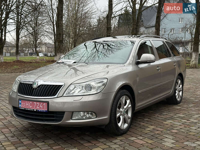 Універсал Skoda Octavia 2012 в Тячеві