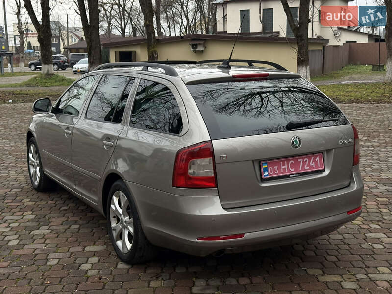 Універсал Skoda Octavia 2012 в Тячеві