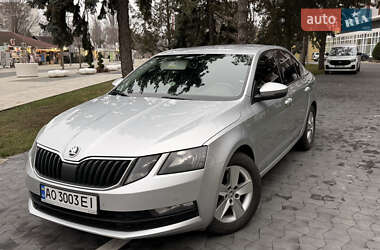 Лифтбек Skoda Octavia 2017 в Тячеве