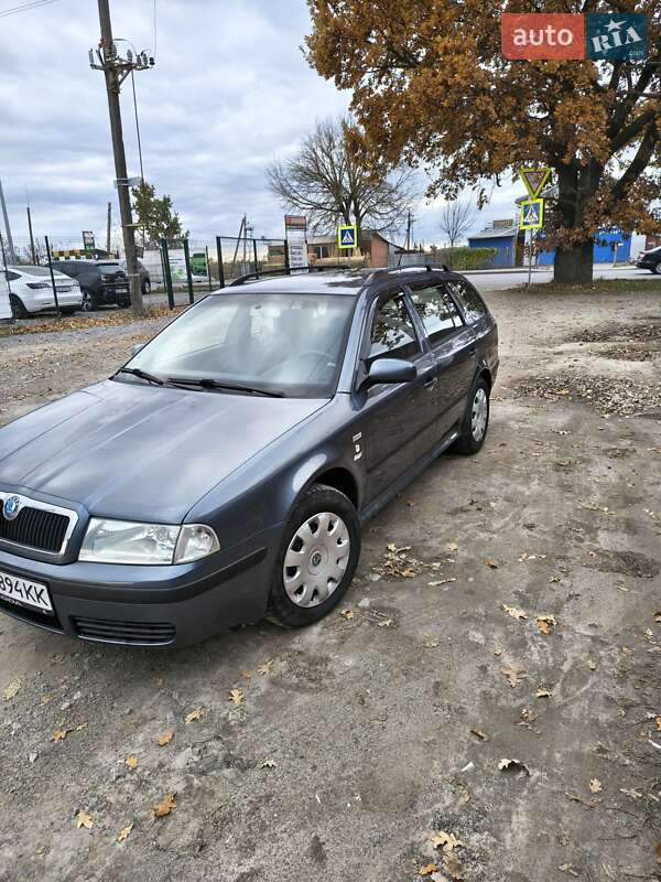 Универсал Skoda Octavia 2003 в Виннице