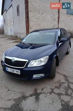 Лифтбек Skoda Octavia 2012 в Ракитном
