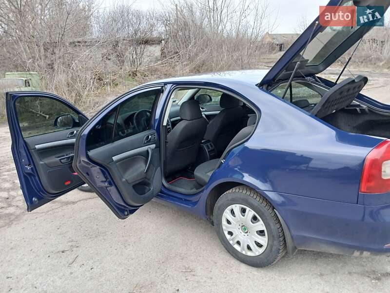 Ліфтбек Skoda Octavia 2012 в Рокитному
